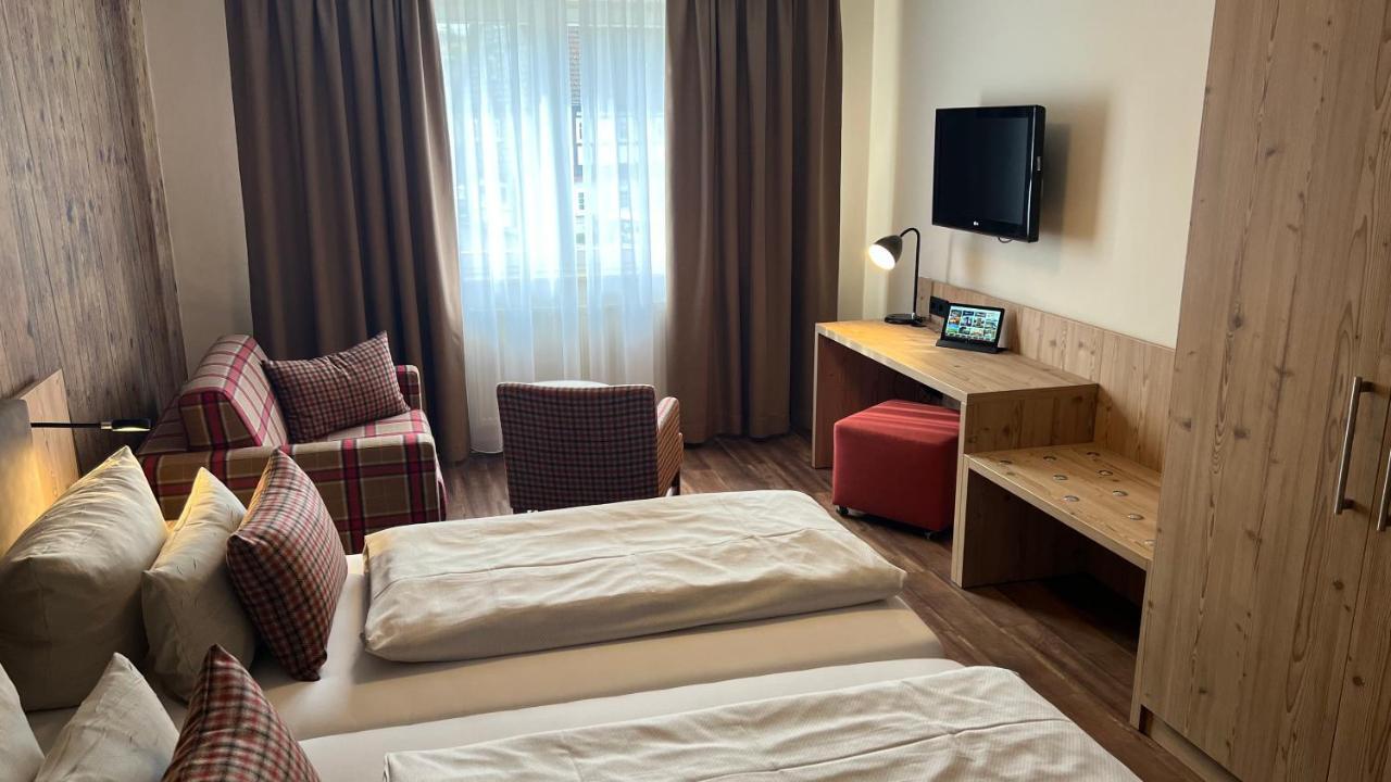 Dammschenke Gasthof & Hotel Курорт Йонсдорф Екстер'єр фото