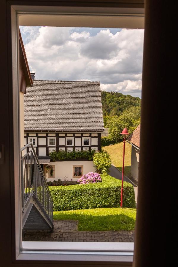 Dammschenke Gasthof & Hotel Курорт Йонсдорф Екстер'єр фото
