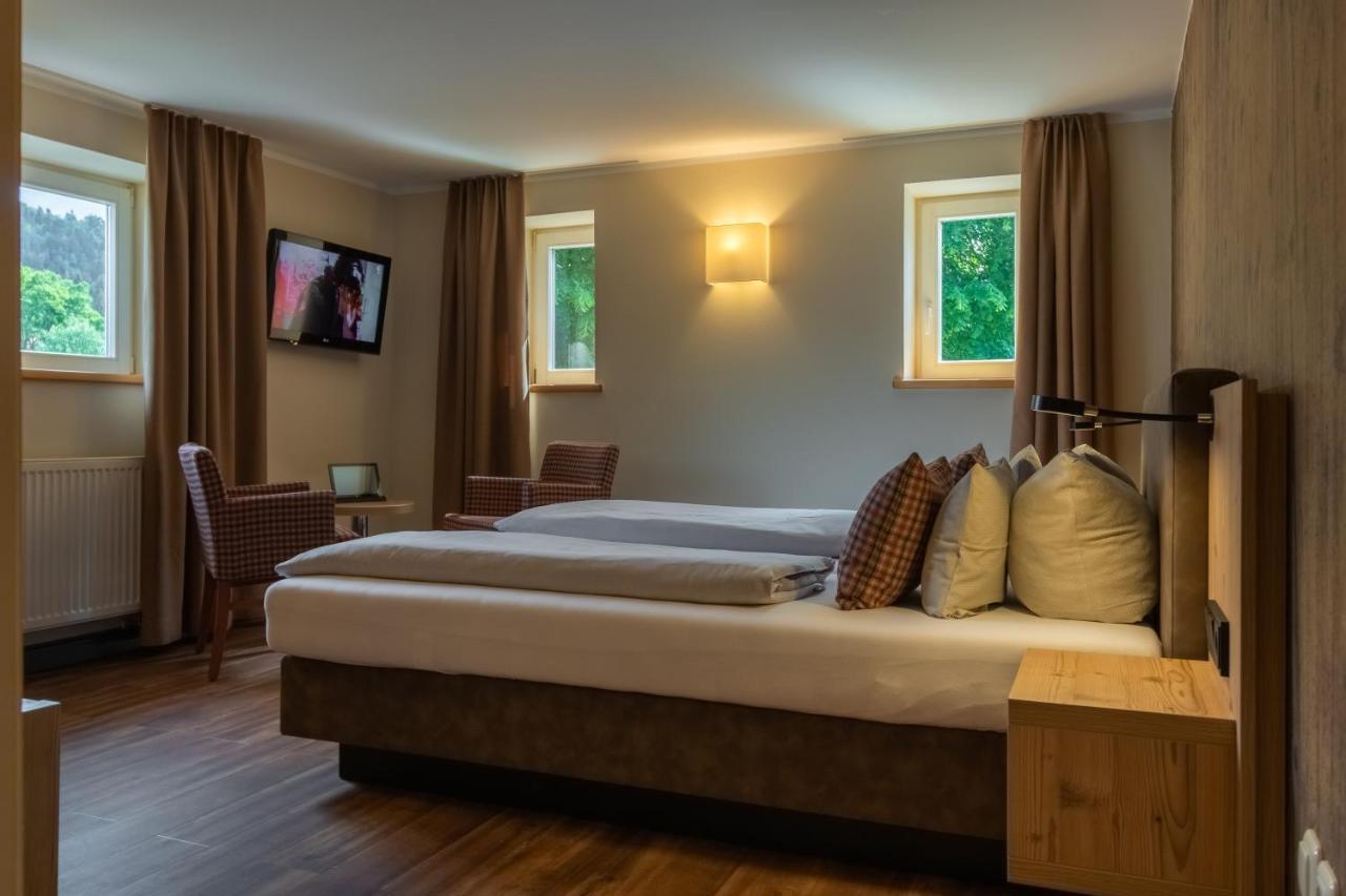 Dammschenke Gasthof & Hotel Курорт Йонсдорф Екстер'єр фото
